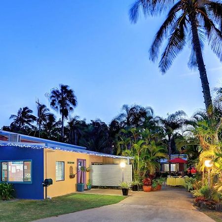 Bargara Gardens Boutique Villas Buitenkant foto