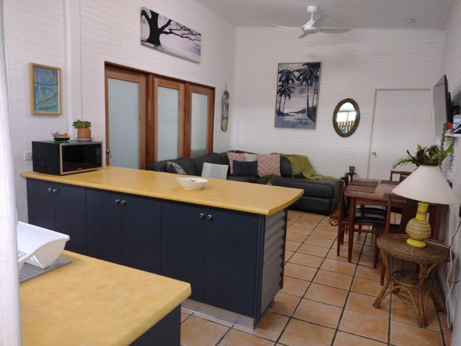 Bargara Gardens Boutique Villas Buitenkant foto
