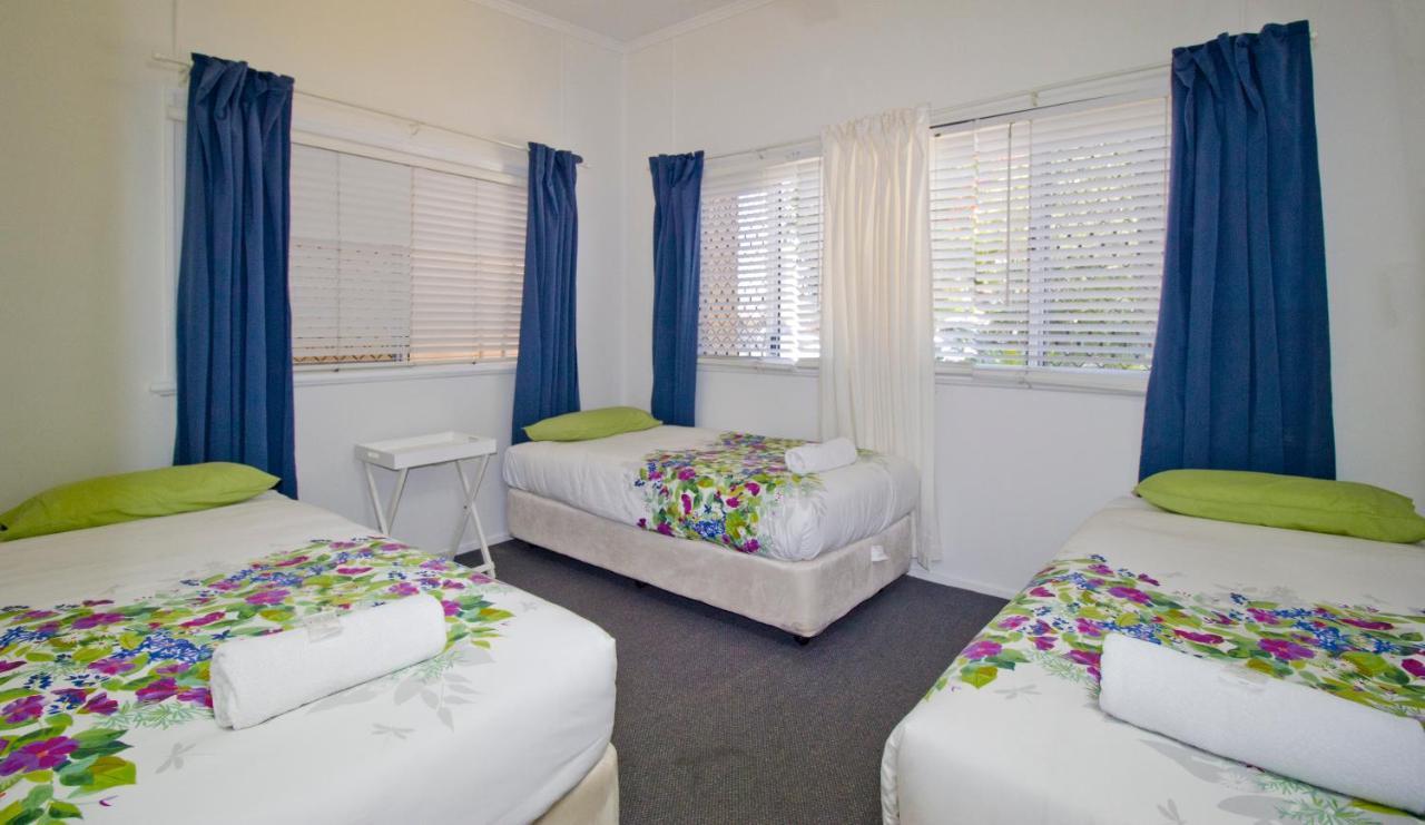 Bargara Gardens Boutique Villas Buitenkant foto