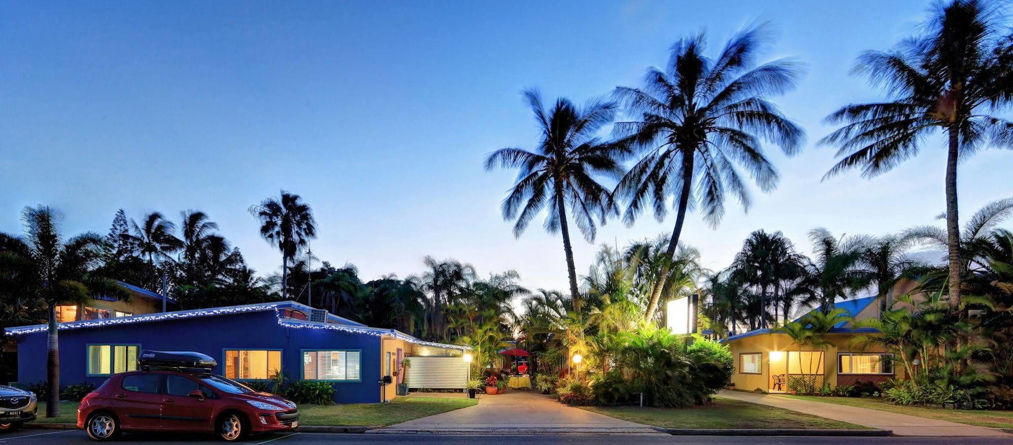 Bargara Gardens Boutique Villas Buitenkant foto